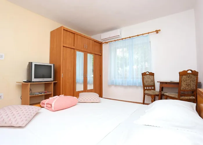 Penzion Double 17766a 2*